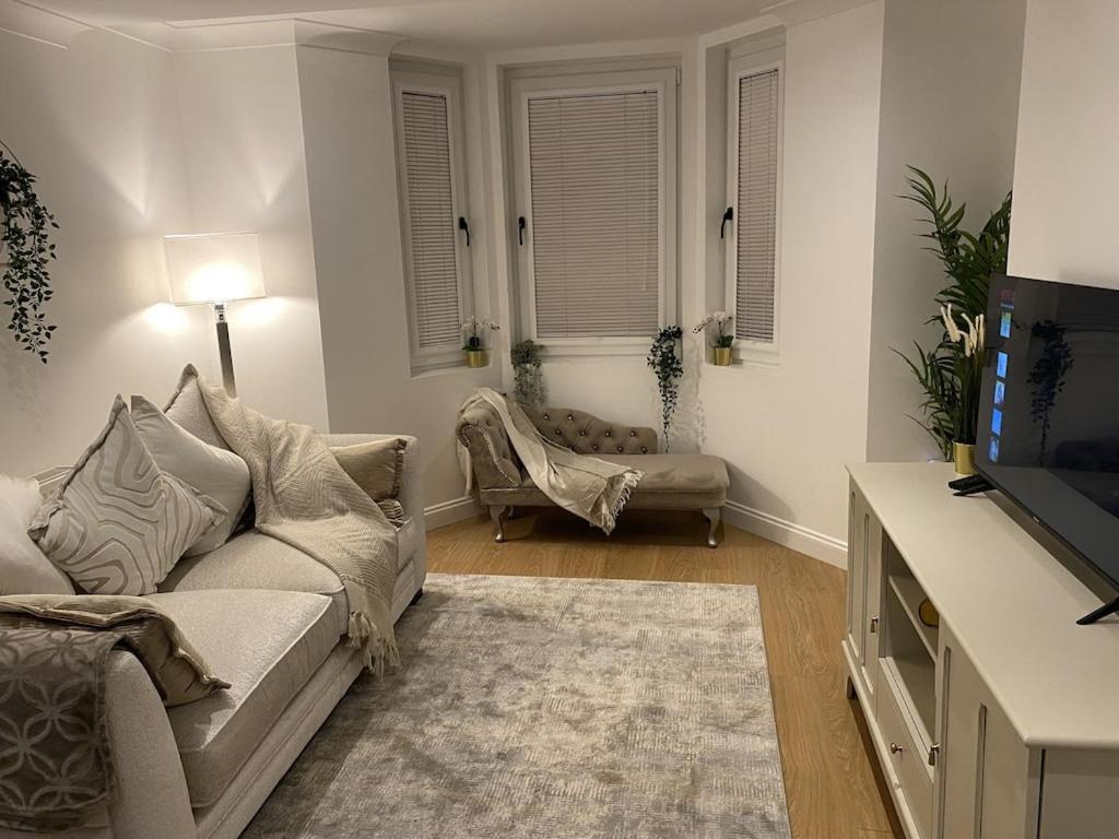 Gorgeous 2 Floor 3 Bed Apartment St Leonards-on-Sea Exterior photo
